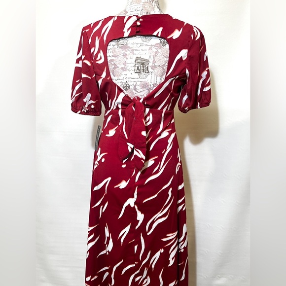 DONNA MORGAN Deep red abstract print open back maxi‎ dress size 4. - Picture 8 of 16